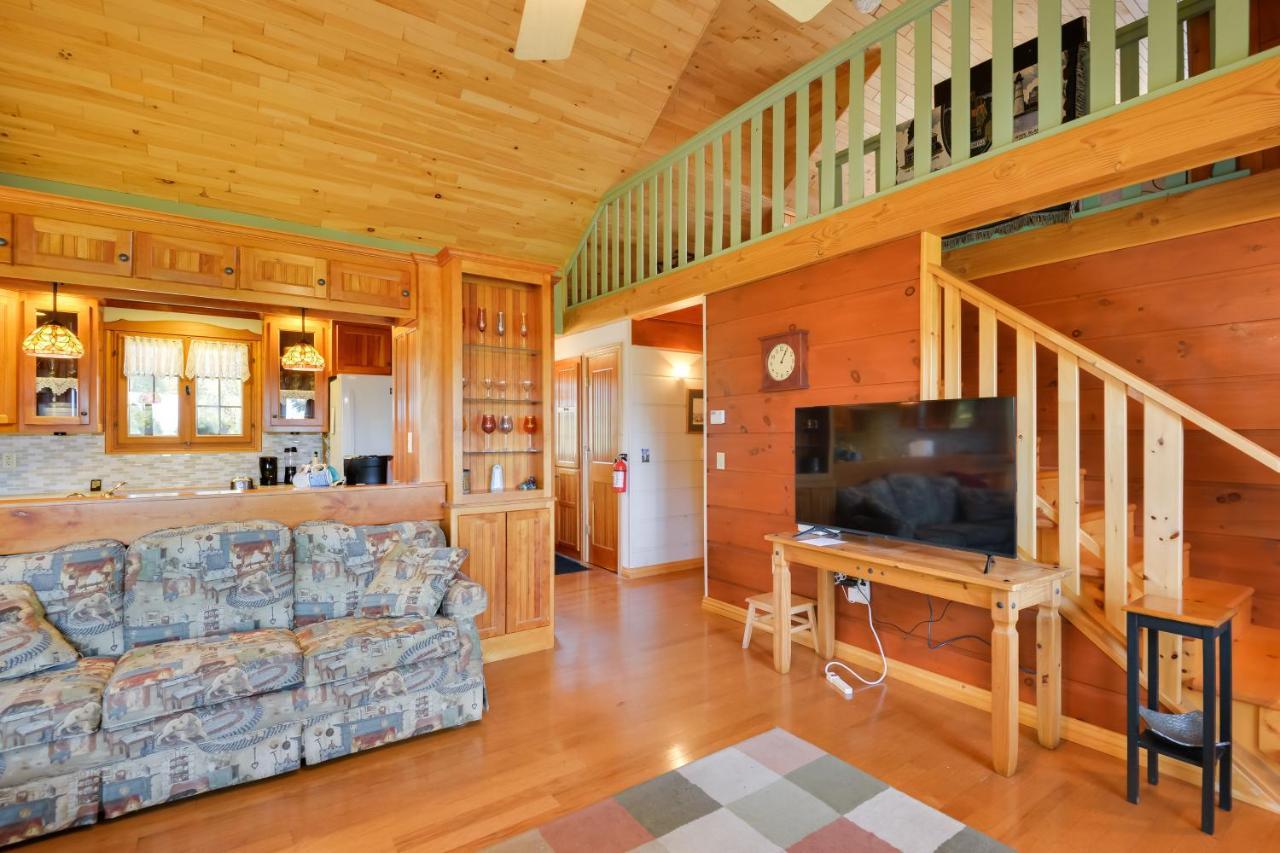 Warm And Cozy Clayton Cabin Near St Lawrence River! Екстер'єр фото
