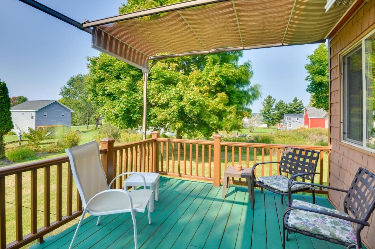 Warm And Cozy Clayton Cabin Near St Lawrence River! Екстер'єр фото